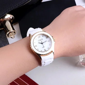 Дамски часовници 2020 луксозен известна марка Bear Watches Ladies Simple Fashion силикон кварцов часовник Дамски ръчен часовник kobiet zegarka